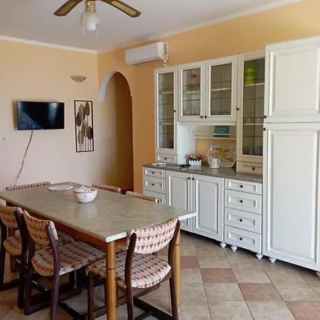 Casa Macchie