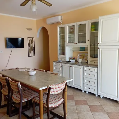 Casa Macchie
